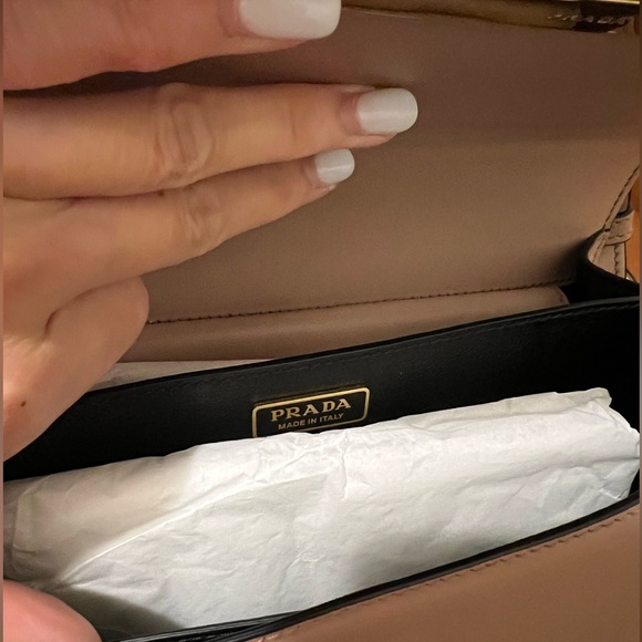 PRADA Cahier Shoulder Bag Powder Pink - Picture 9 of 10